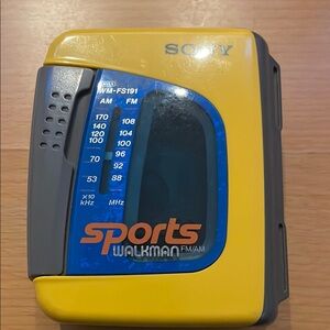 Sony Yellow Sports Walkman AM/FM